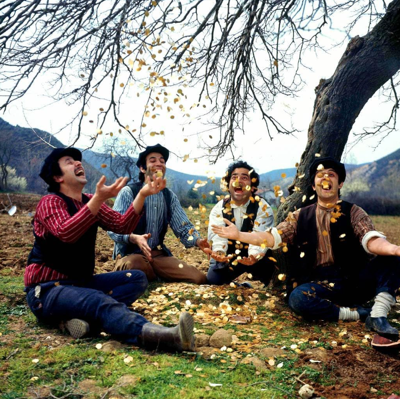 Prejt katundit në shehër (1974)